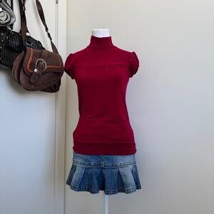 Dynamite Deep Red Short Sleeve Turtleneck